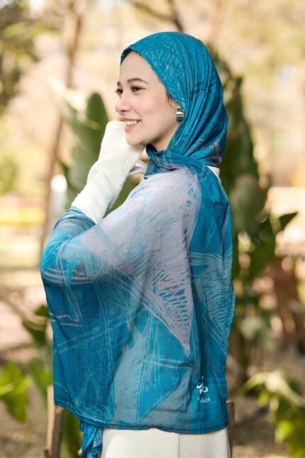 Ocean Calm Comfort Scarf