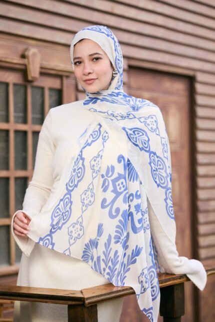 Blue Bloom Scarf