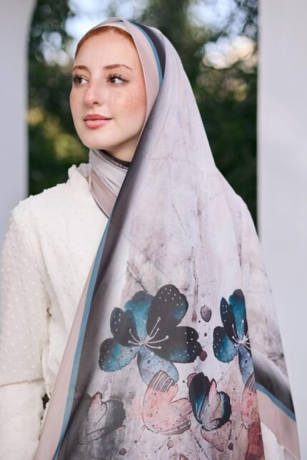 Vintage Bloom Scarf